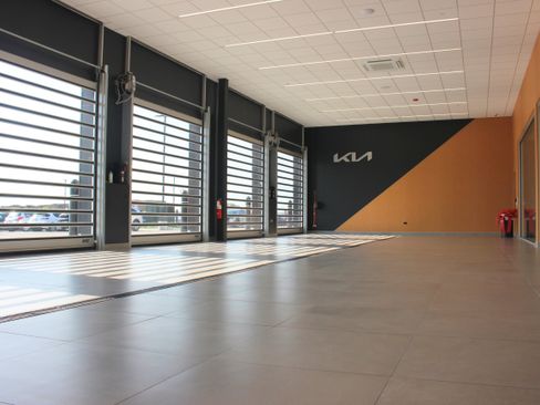 Used 2020 Subaru Outback Touring XT image 44