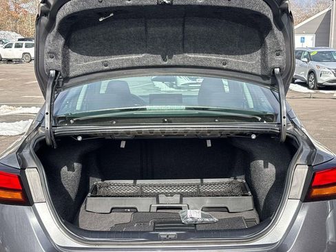 Used 2023 Nissan Altima 2.5 SV w/ SV Premium Package image 14