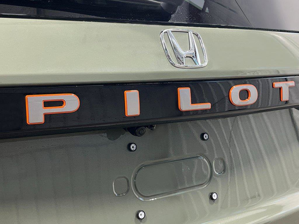 New 2026 Honda Pilot TrailSport image 9