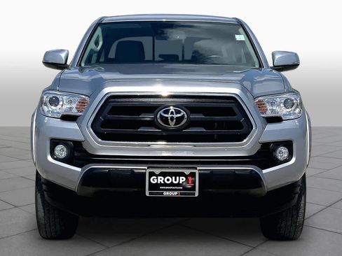 Used 2023 Toyota Tacoma SR5 w/ Technology Package AWD/4WD image 4