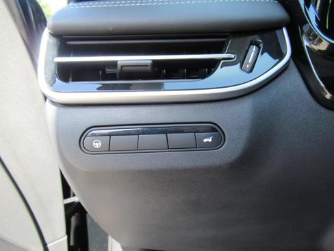 Used 2023 INFINITI QX60 Luxe FWD image 23