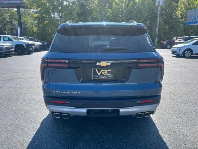 Used 2026 Chevrolet Traverse LT AWD/4WD image 5