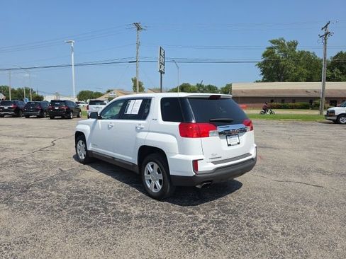 Used 2016 GMC Terrain SLE FWD image 3