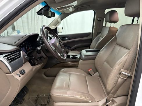 Used 2015 Chevrolet Tahoe LT RWD image 13