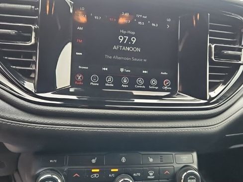 Used 2022 Dodge Durango GT AWD/4WD image 16