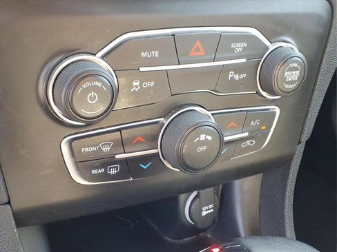 Used 2021 Dodge Charger SXT w/ Leather Interior Group image 13