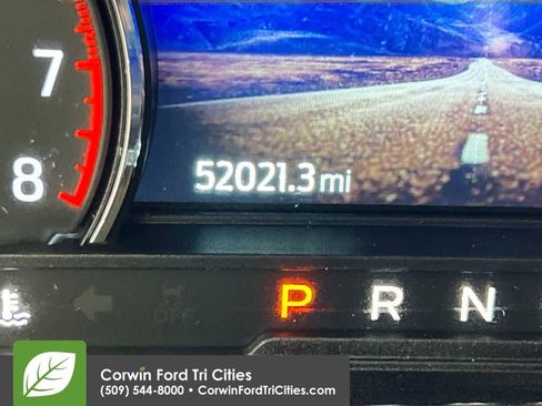 Used 2020 Ford Explorer XLT w/ Equipment Group 202A image 2