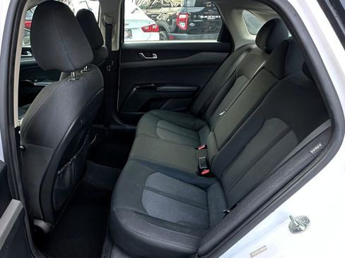Used 2022 Kia K5 LXS image 25