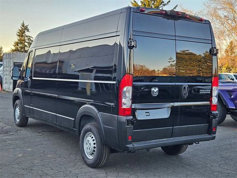 New 2026 RAM ProMaster 2500 image 5