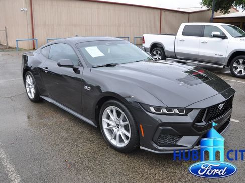 Used 2024 Ford Mustang GT Premium RWD image 7