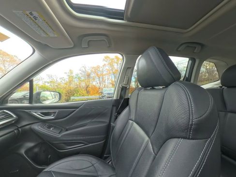 Used 2021 Subaru Forester Touring w/ Popular Package #2 image 25