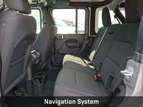 Used 2022 Jeep Wrangler Unlimited Sport image 13