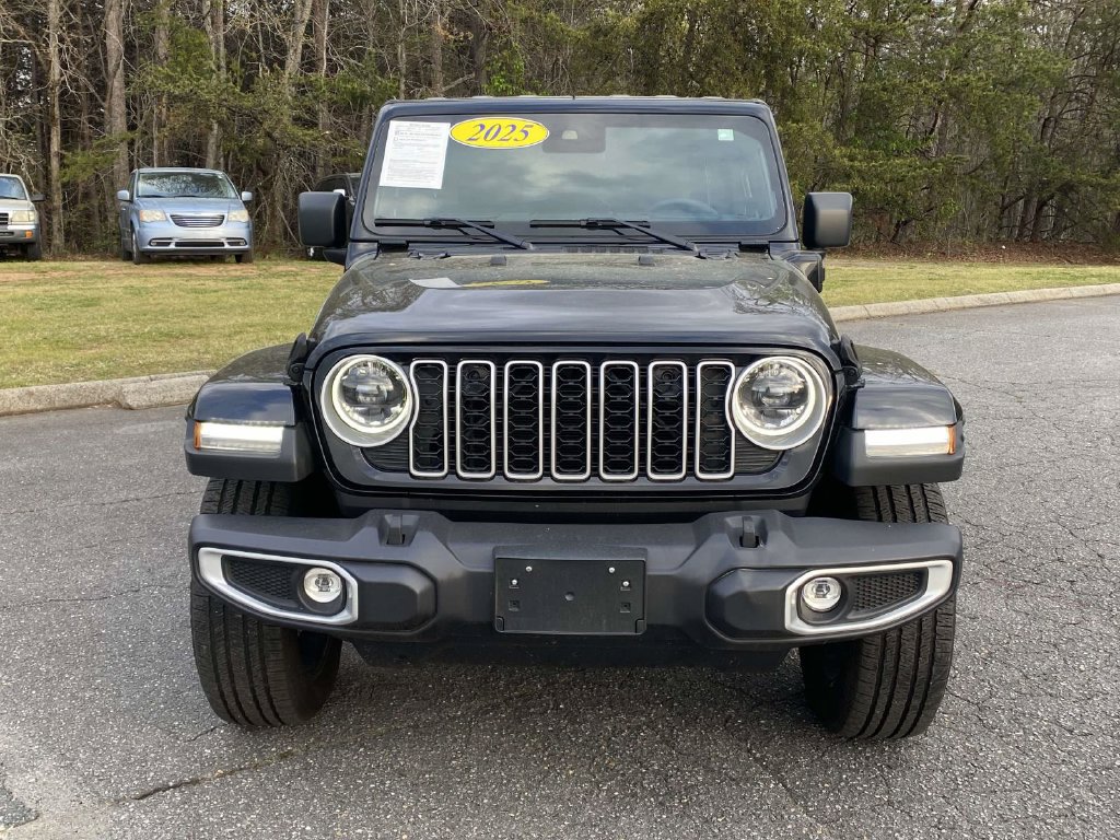 Used 2025 Jeep Wrangler Unlimited Sahara w/ Safety Group AWD/4WD image 7