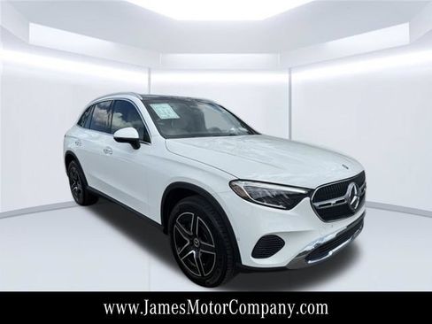 Certified 2026 Mercedes-Benz GLC 300 4MATIC image 5