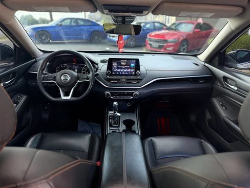 Used 2020 Nissan Altima 2.5 SR w/ Premium Package AWD/4WD image 14