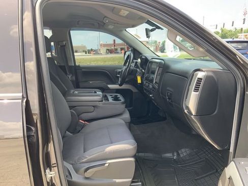 Used 2018 Chevrolet Silverado 1500 LT w/ All Star Edition image 15