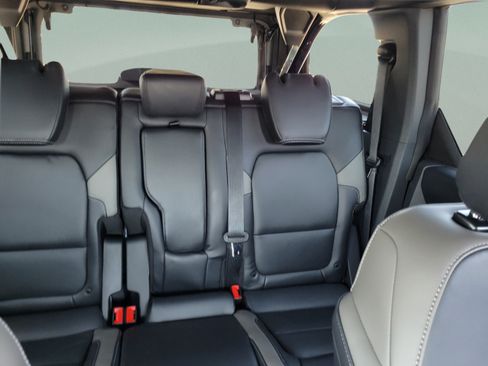 New 2026 Ford Bronco Outer Banks AWD/4WD image 10