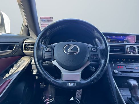 Used 2018 Lexus IS 300 F Sport RWD image 11
