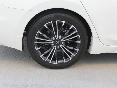 Used 2023 Nissan Maxima SV w/ Floor Mat Group image 39