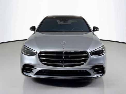 Used 2023 Mercedes-Benz S 500 4MATIC w/ AMG Line image 11