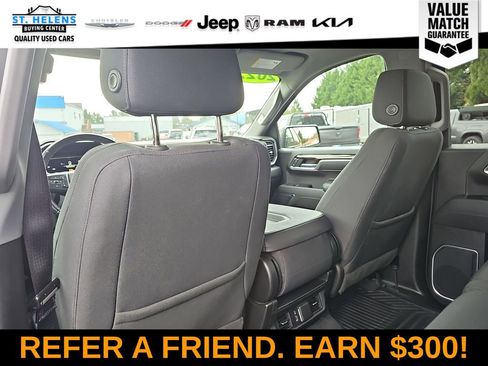 Used 2022 GMC Sierra 1500 Elevation image 21