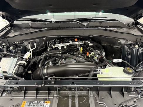 New 2026 Ford Explorer Tremor w/ Tremor Convenience Package image 10
