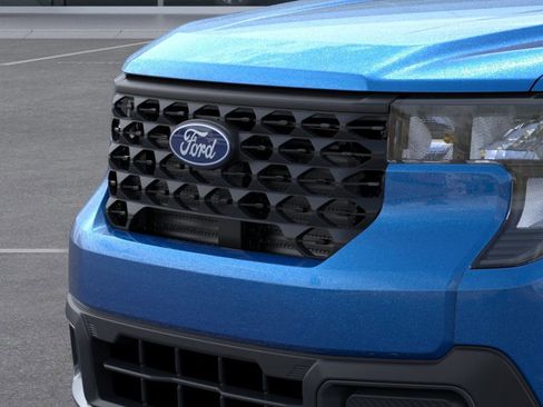 New 2025 Ford Maverick XLT w/ XLT Luxury Package image 18