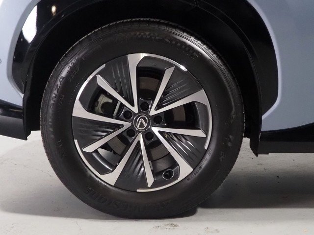 Used 2024 Lexus RZ 450e Premium w/ Technology Package AWD/4WD image 41