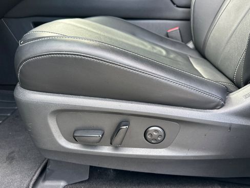 Certified 2025 INFINITI QX60 Pure image 14