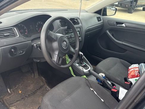 Used 2013 Volkswagen Jetta S FWD image 14