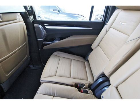 New 2026 Cadillac Escalade ESV Luxury image 12