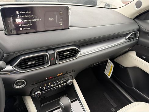 New 2025 MAZDA CX-5 AWD 2.5 S w/ Premium Plus Pkg image 25