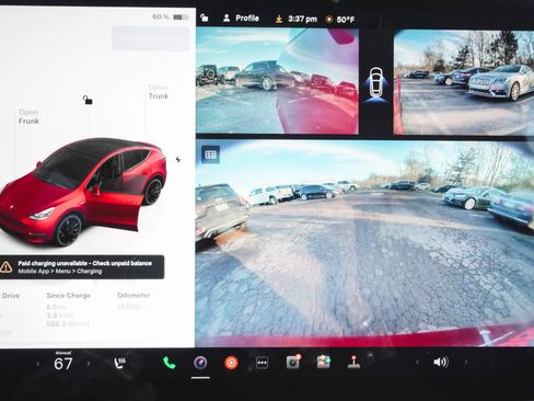 Used 2024 Tesla Model Y Performance image 16