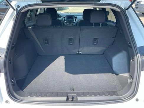 Used 2022 Chevrolet Equinox LS w/ LS Convenience Package AWD/4WD image 7