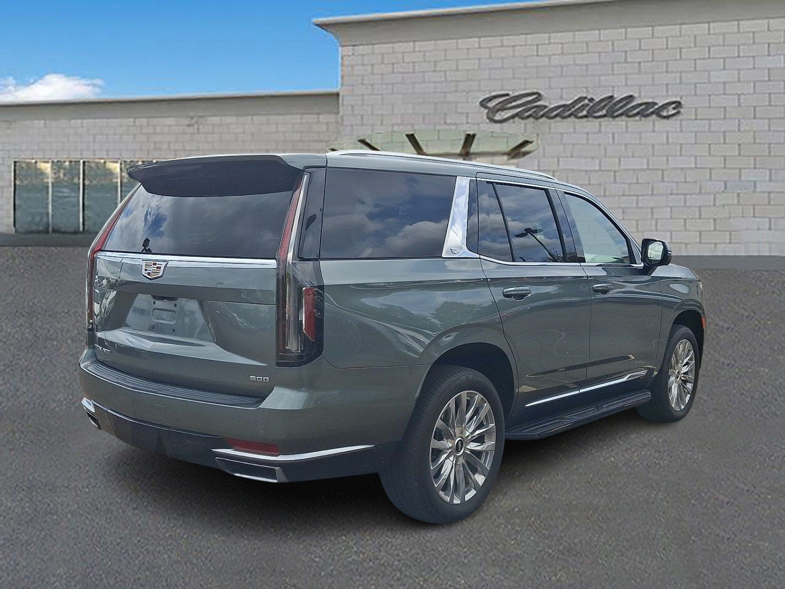 Certified 2024 Cadillac Escalade Premium Luxury AWD/4WD image 4