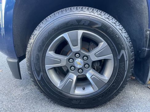 Used 2020 Chevrolet Colorado Z71 image 26