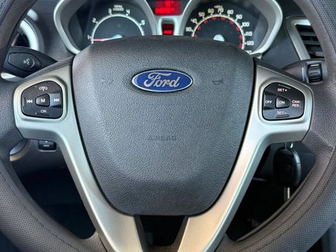 Used 2012 Ford Fiesta SE FWD image 52