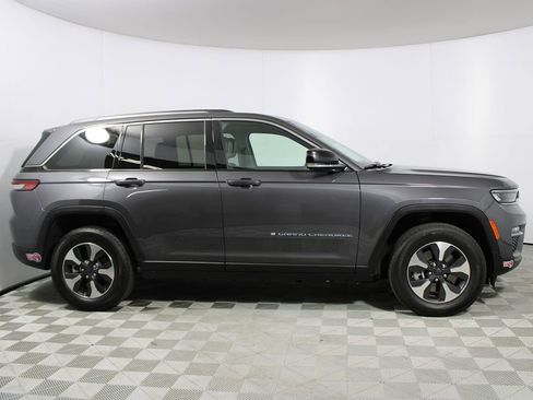 Used 2024 Jeep Grand Cherokee Limited 4xe image 36