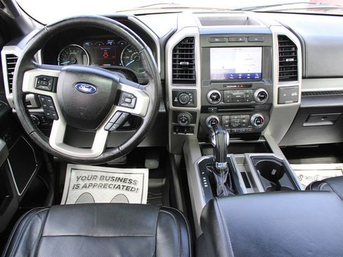 Used 2017 Ford F150 Lariat w/ Equipment Group 502A Luxury AWD/4WD image 13
