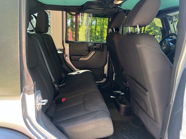 Used 2016 Jeep Wrangler Unlimited Sport AWD/4WD image 13