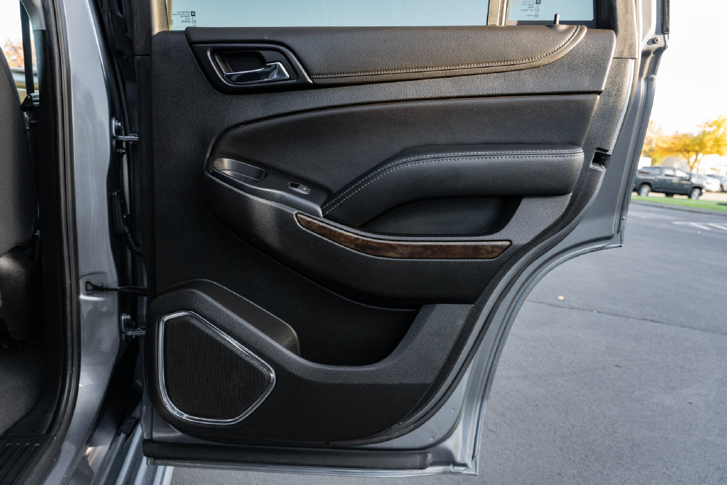 Used 2019 Chevrolet Tahoe LS w/ All-Season Package RWD image 27