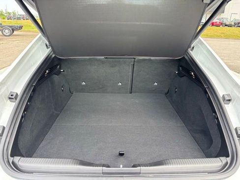 New 2026 Dodge Charger R/T image 10