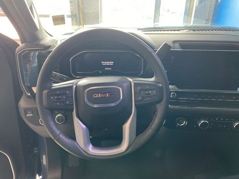 Certified 2024 GMC Sierra 1500 Elevation image 6