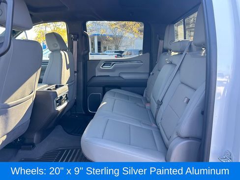 Certified 2022 Chevrolet Silverado 1500 LTZ w/ LTZ Convenience Package II image 27