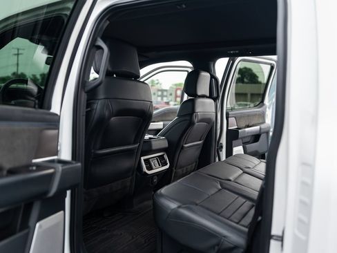Used 2026 Ford F450 Platinum w/ Camper Package AWD/4WD image 13
