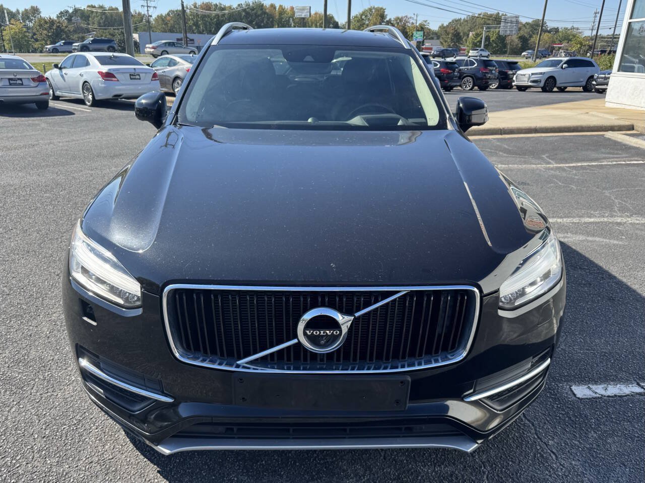 Used 2017 Volvo XC90 T6 Momentum AWD/4WD image 2