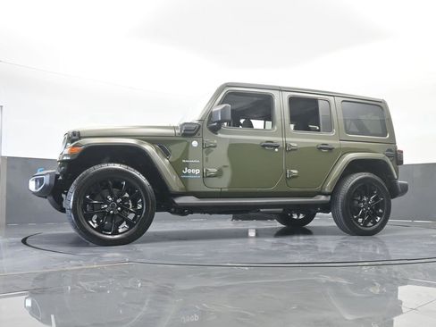 Used 2024 Jeep Wrangler Unlimited Sahara image 62