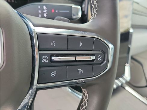 Used 2024 GMC Acadia Denali w/ LPO, Floor Liner Package AWD/4WD image 25