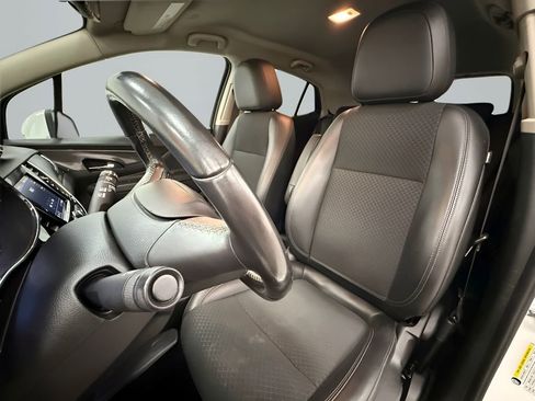 Used 2022 Buick Encore Preferred w/ Safety Package AWD/4WD image 10