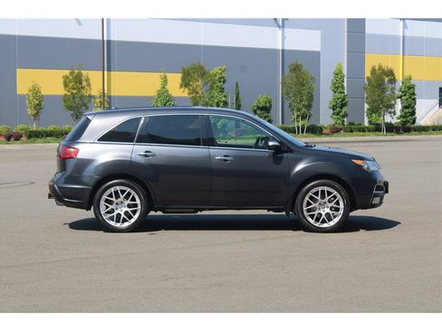 Used 2013 Acura MDX w/ Technology & Entertainment AWD/4WD image 4
